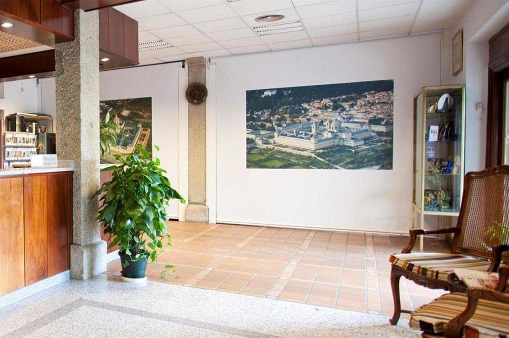 Hotel Florida San Lorenzo de El Escorial Buitenkant foto