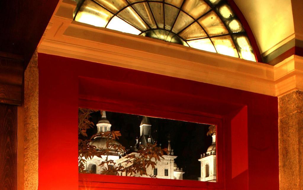 Hotel Florida San Lorenzo de El Escorial Buitenkant foto