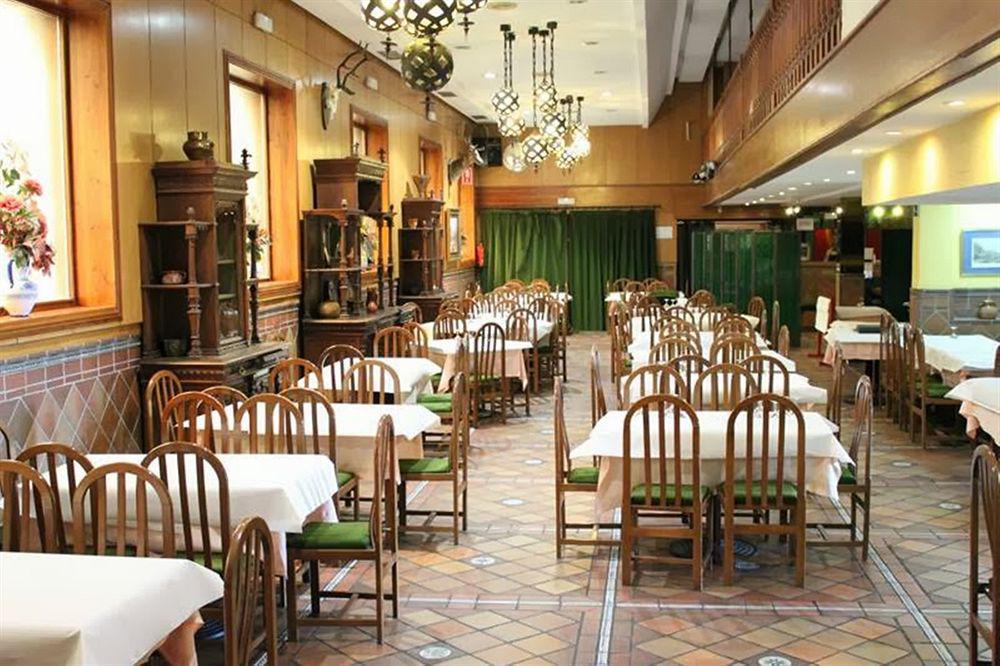 Hotel Florida San Lorenzo de El Escorial Buitenkant foto